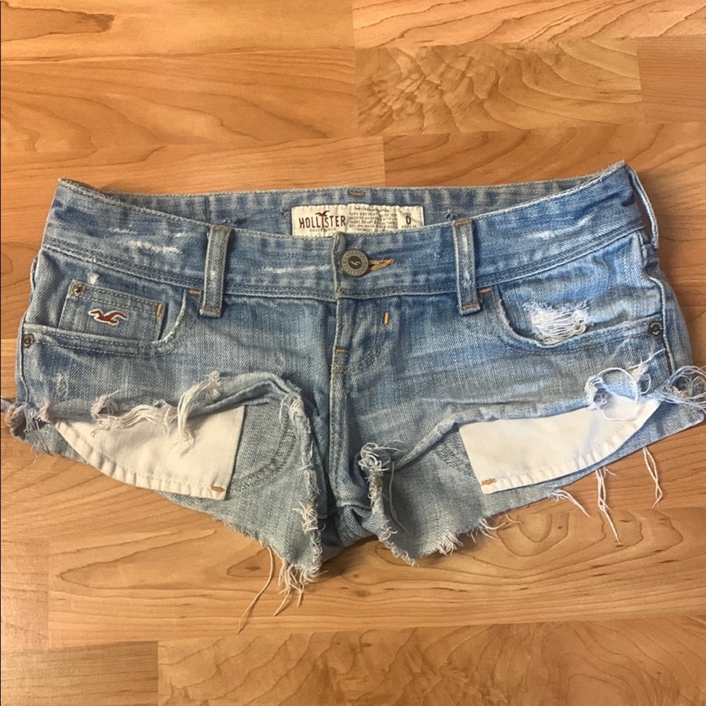 90s true lowrise hollister mini shorts